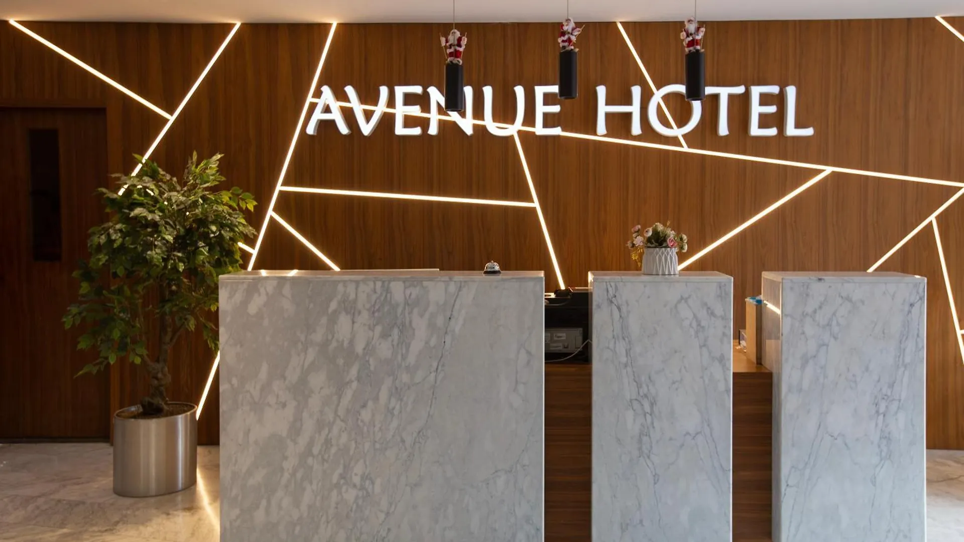 Avenue Hotel Tbilisi 4*,  Gruzie